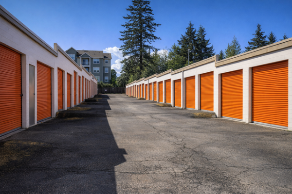 Facility photo: //images.sparefoot.com/medium/21537969f5fb7431046.jpg