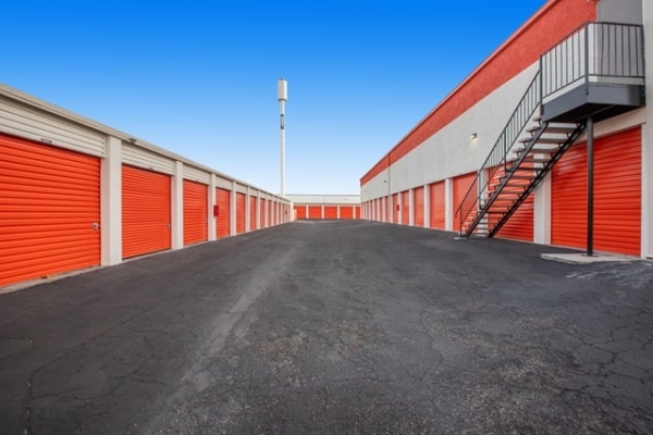 Storage Units at Public Storage - Las Vegas - 5050 W Charleston Blvd - 5050 W Charleston Blvd