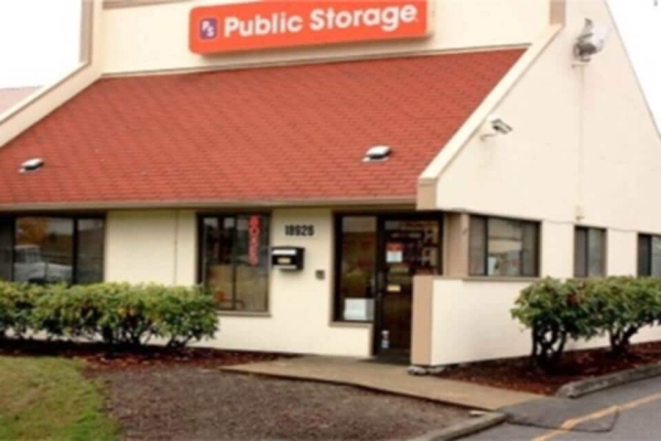 Facility photo: //images.sparefoot.com/medium/21541969f5fc09105de.jpg