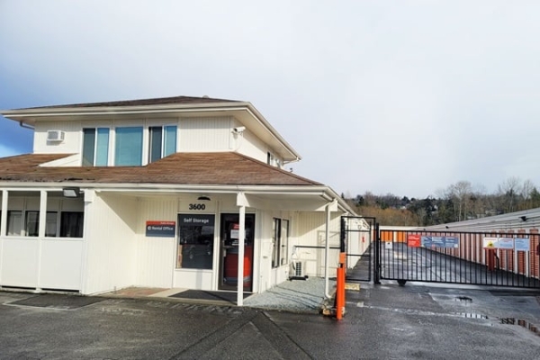 Public Storage - Renton - 3600 E Valley Rd