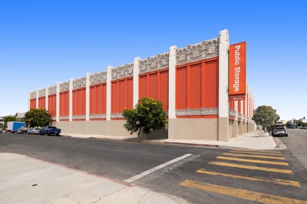 Storage Units at Public Storage - Los Angeles - 3611 W Washington Blvd - 3611 W Washington Blvd