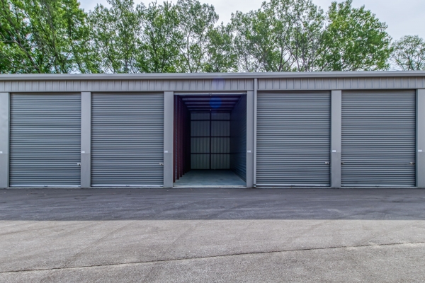 Facility photo: //images.sparefoot.com/medium/2154475f43c736be434.jpg