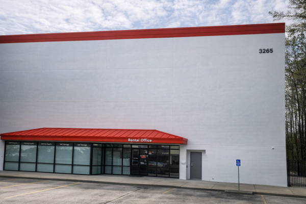 Storage Units at Public Storage - Peachtree Corners - 3265 Holcomb Bridge Road - 3265 Holcomb Bridge Road