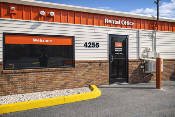 Facility photo: //images.sparefoot.com/medium/21556269f5f80613b43.jpg