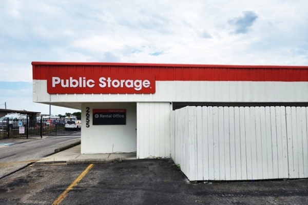 Storage Units at Public Storage - Columbus - 2655 Billingsley Rd - 2655 Billingsley Rd