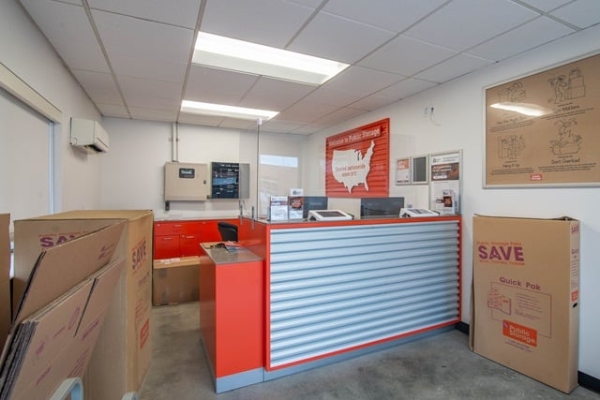 Storage Units at Public Storage - Baltimore - 4343 York Road - 4343 York Road