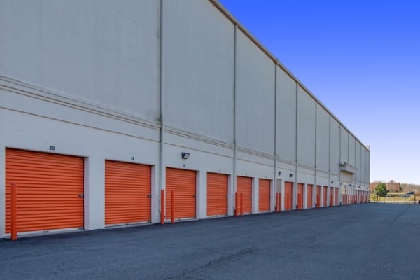 Storage Units at Public Storage - Chantilly - 3854 Dulles South Court - 3854 Dulles South Court