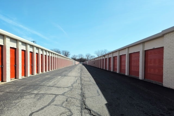 Storage Units at Public Storage - Madison Heights - 29250 John R. Road - 29250 John R. Road