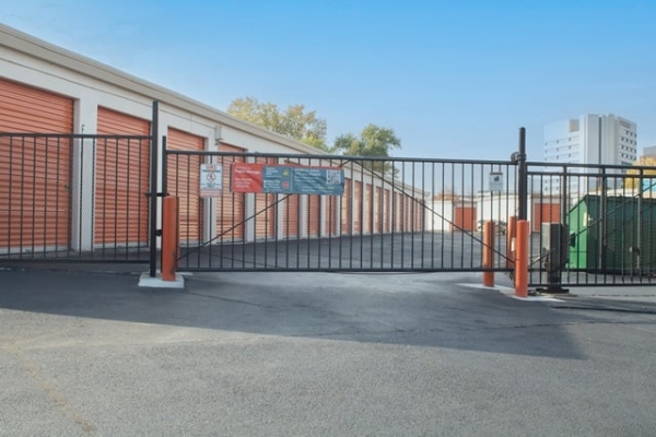 storageunits