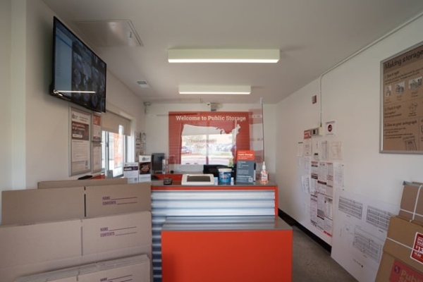 Facility photo: //images.sparefoot.com/medium/2156346911f11439d22.jpg