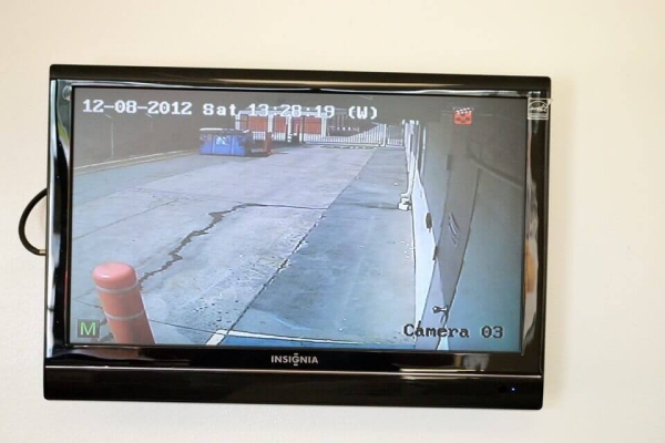 Facility photo: //images.sparefoot.com/medium/21563669610d53a6ee1.jpg