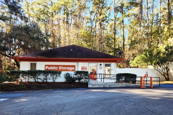 Facility photo: //images.sparefoot.com/medium/2156566967a21d896b7.jpg