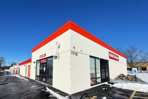 Facility photo: //images.sparefoot.com/medium/215743693439f6c1518.jpg