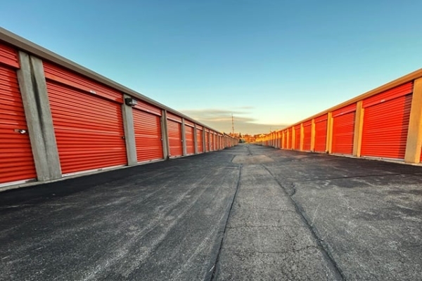 Storage Units at Public Storage - Hamilton - 3461 Tylersville Rd - 3461 Tylersville Rd