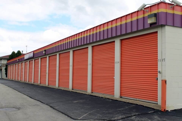 Facility photo: //images.sparefoot.com/medium/2157606883829dad216.jpg