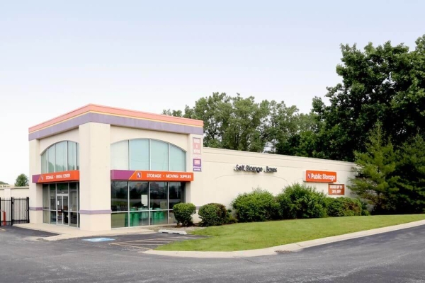 Public Storage - Merrillville - 8230 Broadway