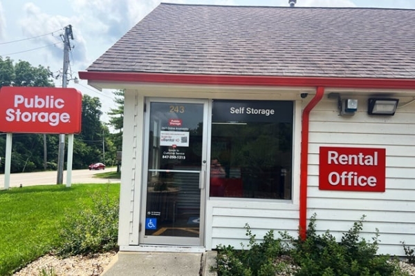 Storage Units at Public Storage - Carpentersville - 243 North Western Ave - 243 North Western Ave