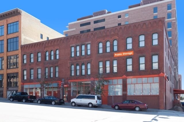 Storage Units at Public Storage - Minneapolis - 425 Washington Ave N - 425 Washington Ave N