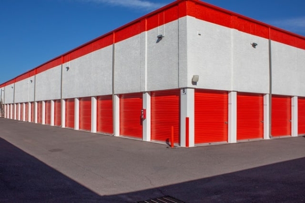 Storage Units at Public Storage - Tempe - 1910 E Broadway Rd - 1910 E Broadway Rd