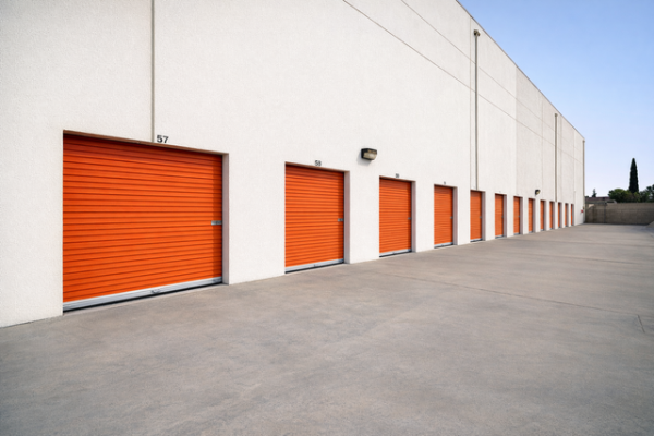 Facility photo: //images.sparefoot.com/medium/21586869f5fbb1a07e4.jpg