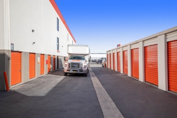 Storage Units at Public Storage - Gardena - 14209 Western Ave - 14209 Western Ave