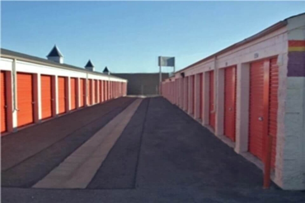 Storage Units at Public Storage - Longmont - 2331 Wedgewood Ave - 2331 Wedgewood Ave