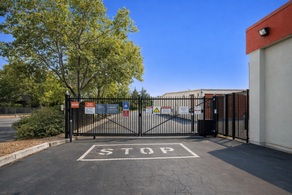 Storage Units at Public Storage - Citrus Heights - 6380 Tupelo Drive - 6380 Tupelo Drive