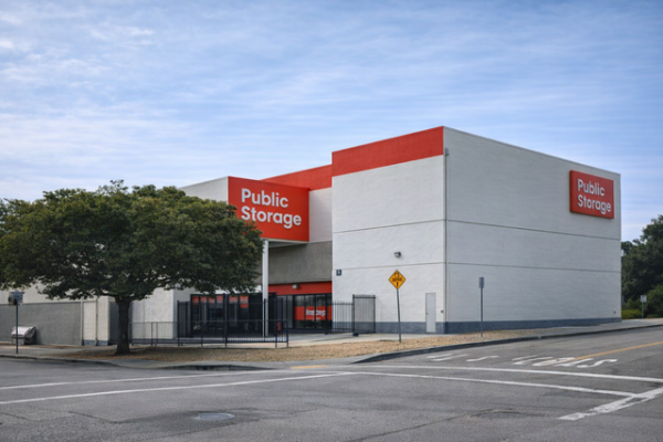 Storage Units at Public Storage - Oakland - 1551 MacArthur Blvd - 1551 MacArthur Blvd
