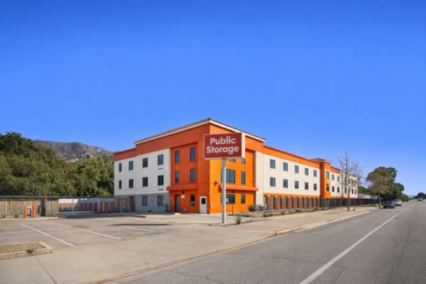 Storage Units at Public Storage - Tujunga - 6467 Foothill Blvd - 6467 Foothill Blvd