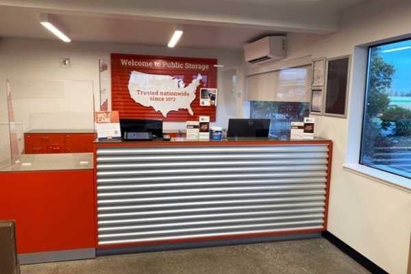 Facility photo: //images.sparefoot.com/medium/2159686910a525c7cfc.jpg