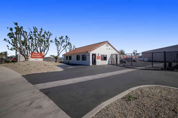Public Storage - Oxnard - 740 Arcturus Ave