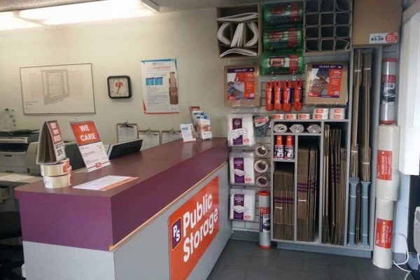Facility photo: //images.sparefoot.com/medium/2159916878f88974696.jpg
