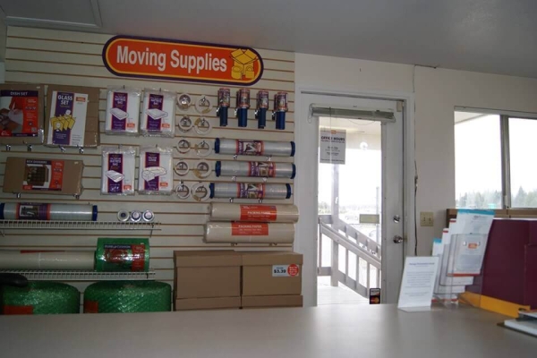 Facility photo: //images.sparefoot.com/medium/2160086938351ae7589.jpg