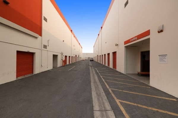 Facility photo: //images.sparefoot.com/medium/2160136890b4159b85c.jpg