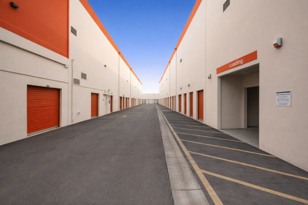 Storage Units at Public Storage - Tarzana - 18440 Burbank Blvd - 18440 Burbank Blvd