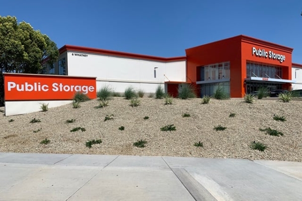 Facility photo: //images.sparefoot.com/medium/216021688e111a8378d.jpg