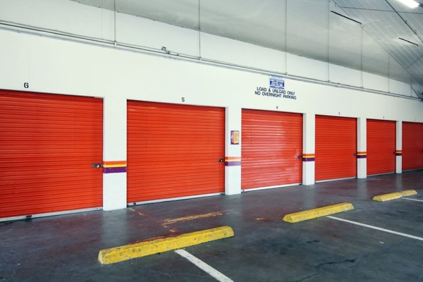 Facility photo: //images.sparefoot.com/medium/21603869f5fb979e912.jpg