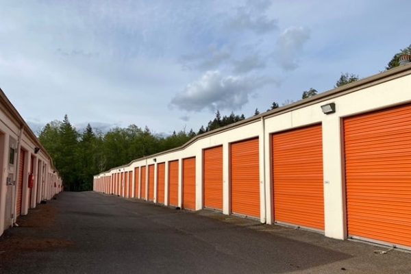 Facility photo: //images.sparefoot.com/medium/2160546877a702108cb.jpg