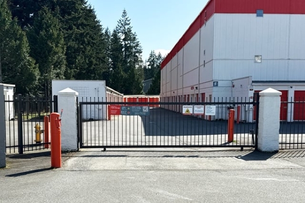 Facility photo: //images.sparefoot.com/medium/2160696a0c6a2bcd34e.jpg