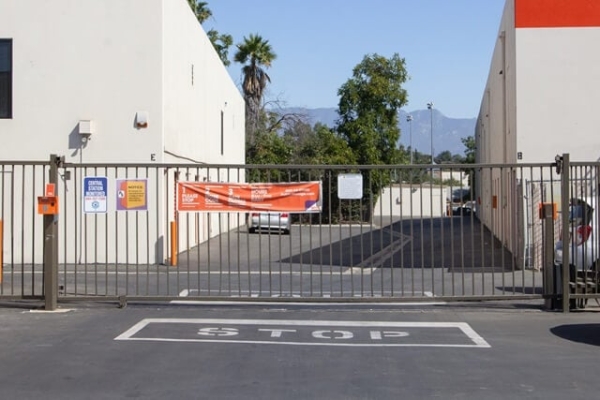 Storage Units at Public Storage - Los Angeles - 3017 N San Fernando Rd - 3017 N San Fernando Rd