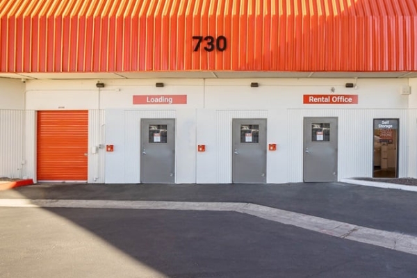 Facility photo: //images.sparefoot.com/medium/2161016888ca6fb00d4.jpg