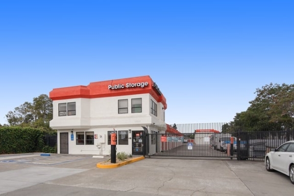 Storage Units at Public Storage - Castro Valley - 21655 Redwood Road - 21655 Redwood Road