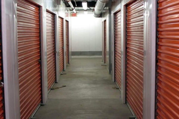 Storage Units at Public Storage - Sacramento - 8250 E Stockton Blvd - 8250 E Stockton Blvd