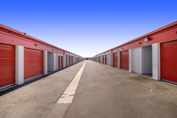 Storage Units at Public Storage - Santa Ana - 400 S Grand Ave - 400 S Grand Ave