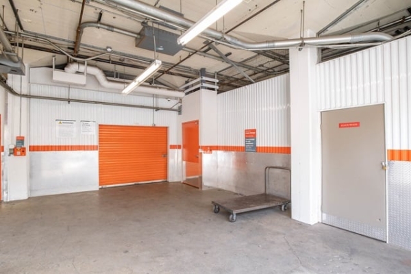 Storage Units at Public Storage - Los Angeles - 300 Avery St - 300 Avery St