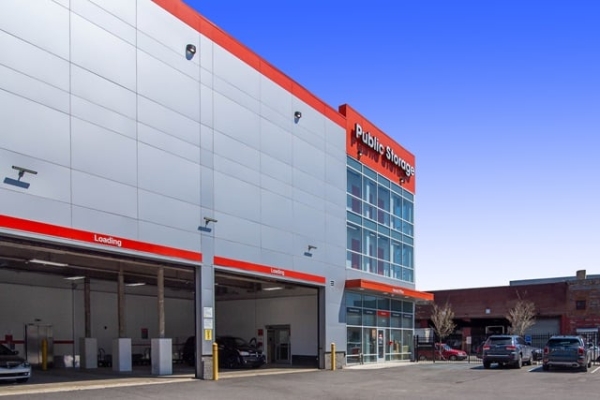 Facility photo: //images.sparefoot.com/medium/21634068b1a76b7da87.jpg