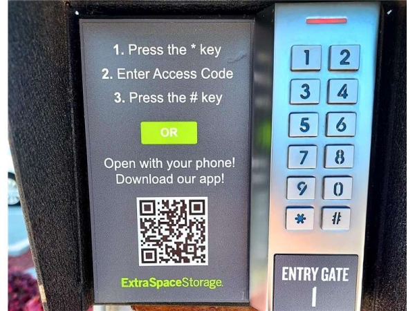 Storage Units at Extra Space Storage - 1312 - Grand Prairie - N Hwy 360 - 2255 North Highway 360