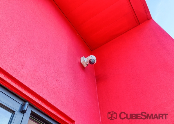 Storage Units at CubeSmart Self Storage - MD Jessup Guilford Rd - 10305 Guilford Road