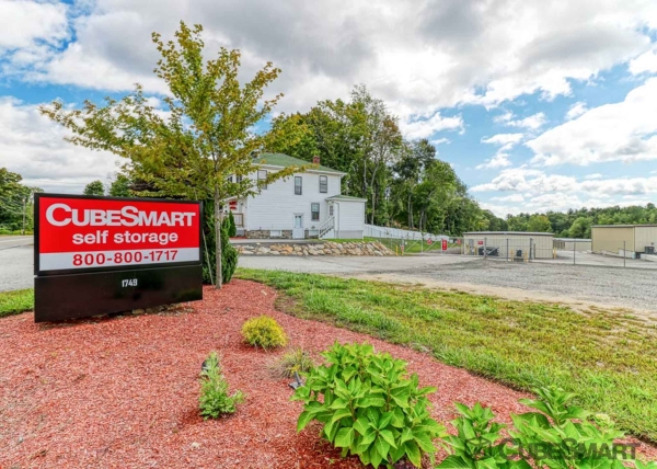 Storage Units at CubeSmart Self Storage MA Leicester Main St - 1749 Main Street