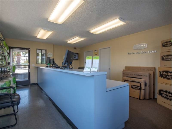 Facility photo: //images.sparefoot.com/medium/217068699433ada77f7.jpg